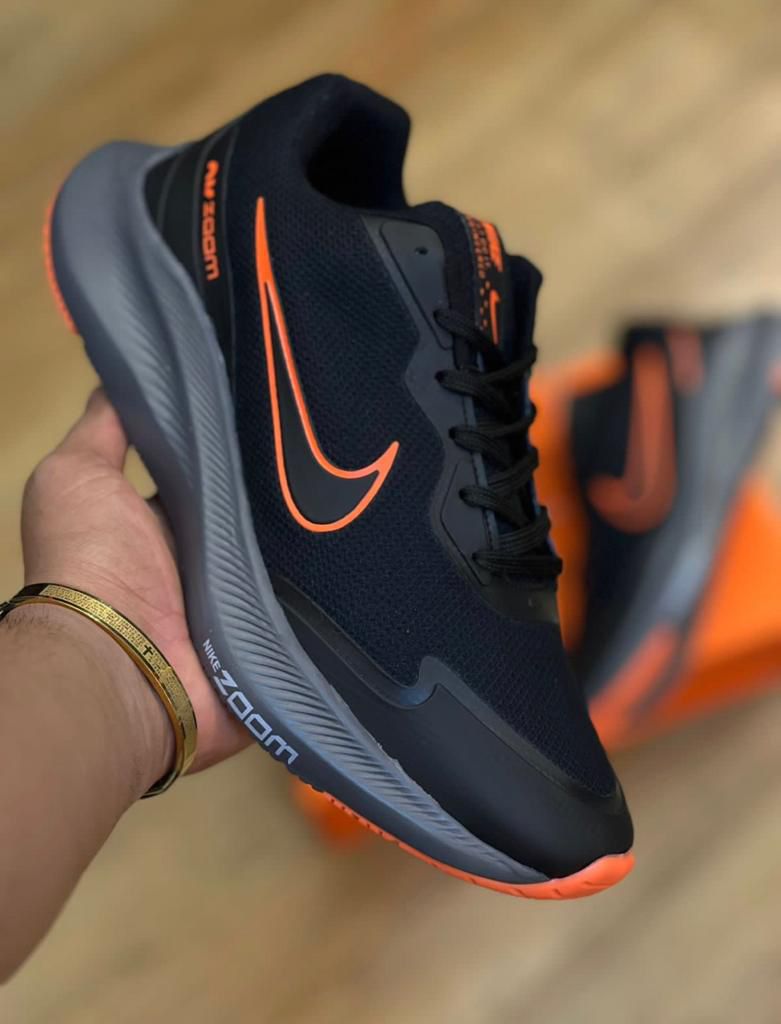 Nike Zoom - Laranja e Preto